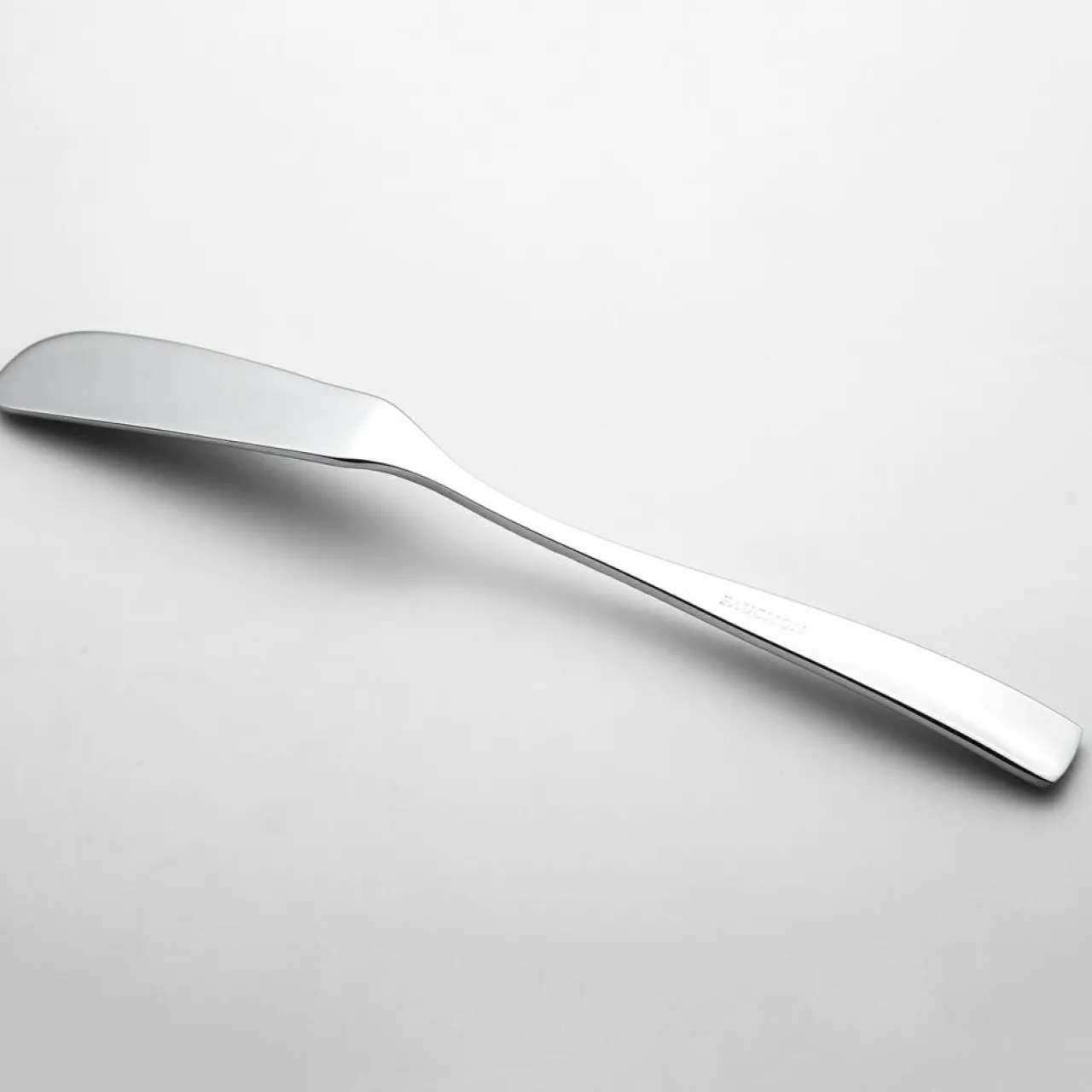 12 Couteaux à beurre Signature argentés - 16.4 cm