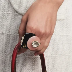 Bague en Email rose/noir/doré - Bon état