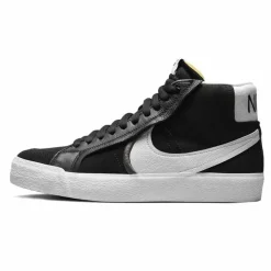 Baskets Sb Zoom Blazer Mid noires