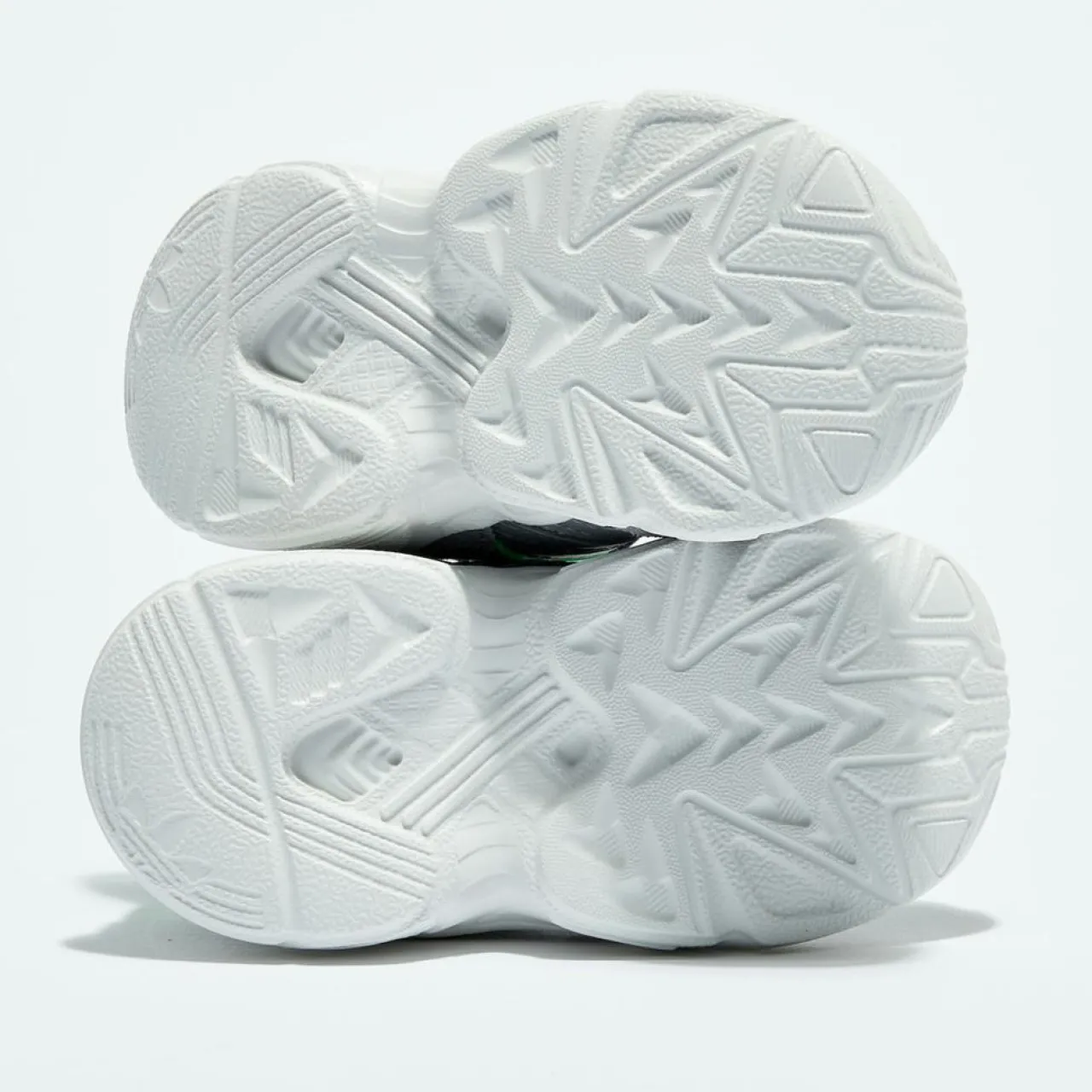 Baskets Yung-96 gris/vert