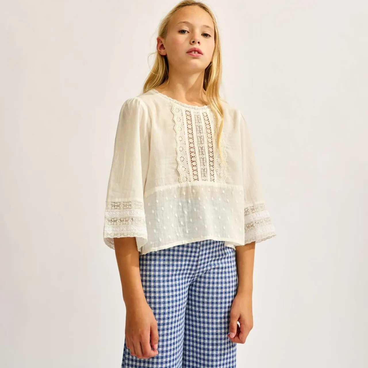 Blouse brodée & dentelle Hallo blanche