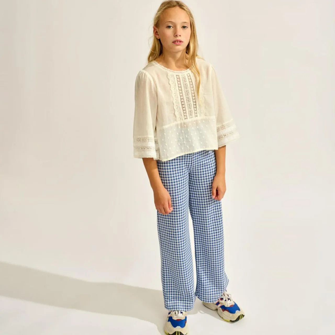 Blouse brodée & dentelle Hallo blanche