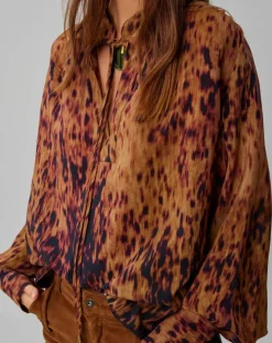 Blouse satinée Elsa imprimée santal marron