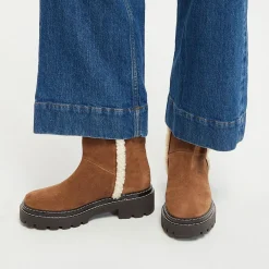 Boots en Velours de Cuir fourrée camel - Talon 5 cm