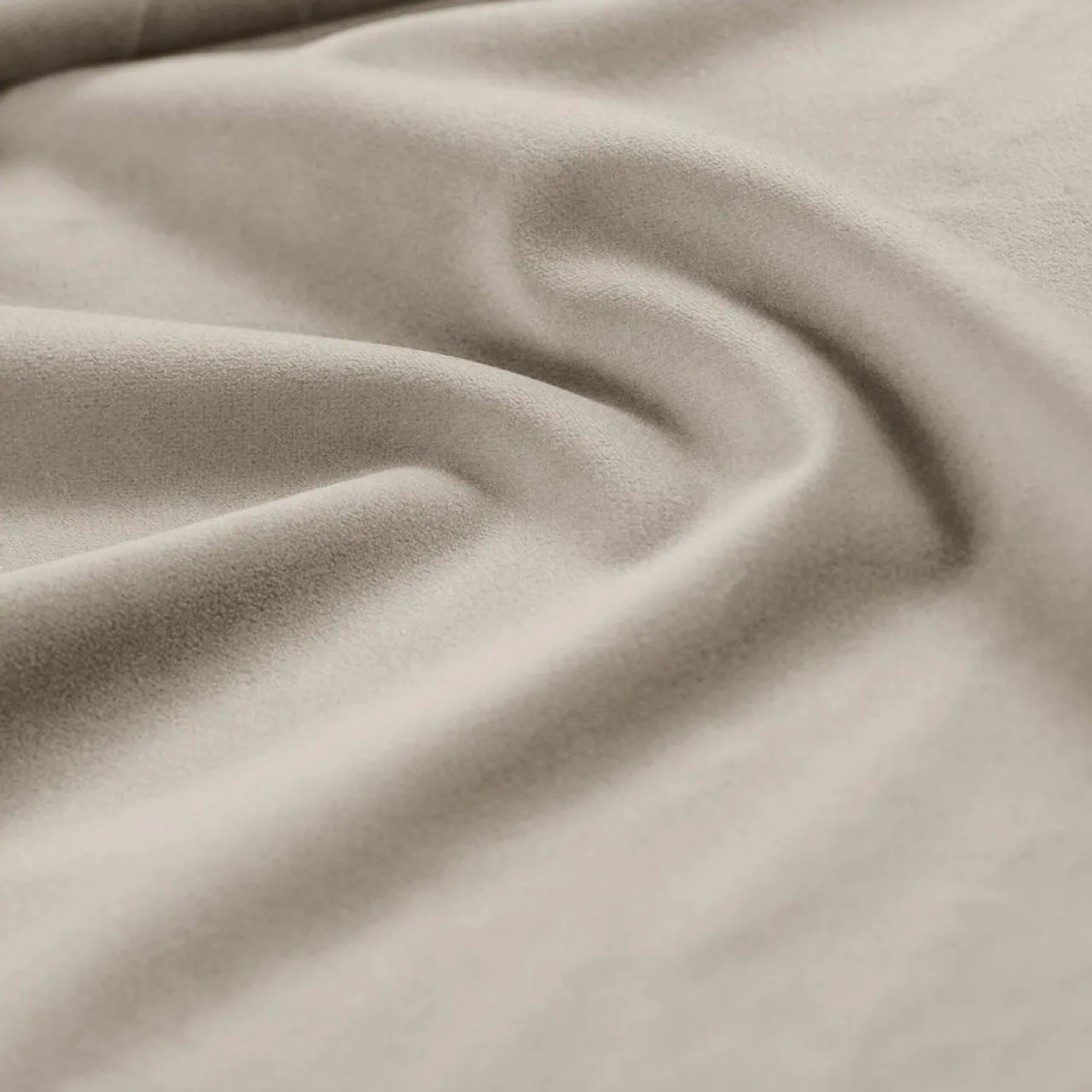 Canapé en Velours Daphne 4 Places Beige Clair - 240x105x86 cm