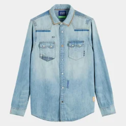 Chemise Regular Fit en Jean Western Patch bleu clair délavé