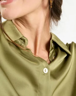 Chemise satinée Must gazon