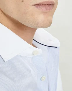 Chemise Slim Fit à fines rayures bleue