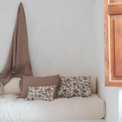 Coussin artisanal en laine & alpaga marron 40x60 cm