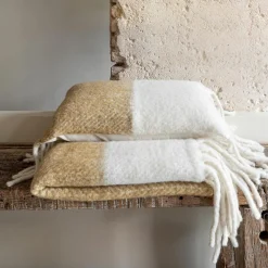 Coussin en laine bicolore beige 40x60cm