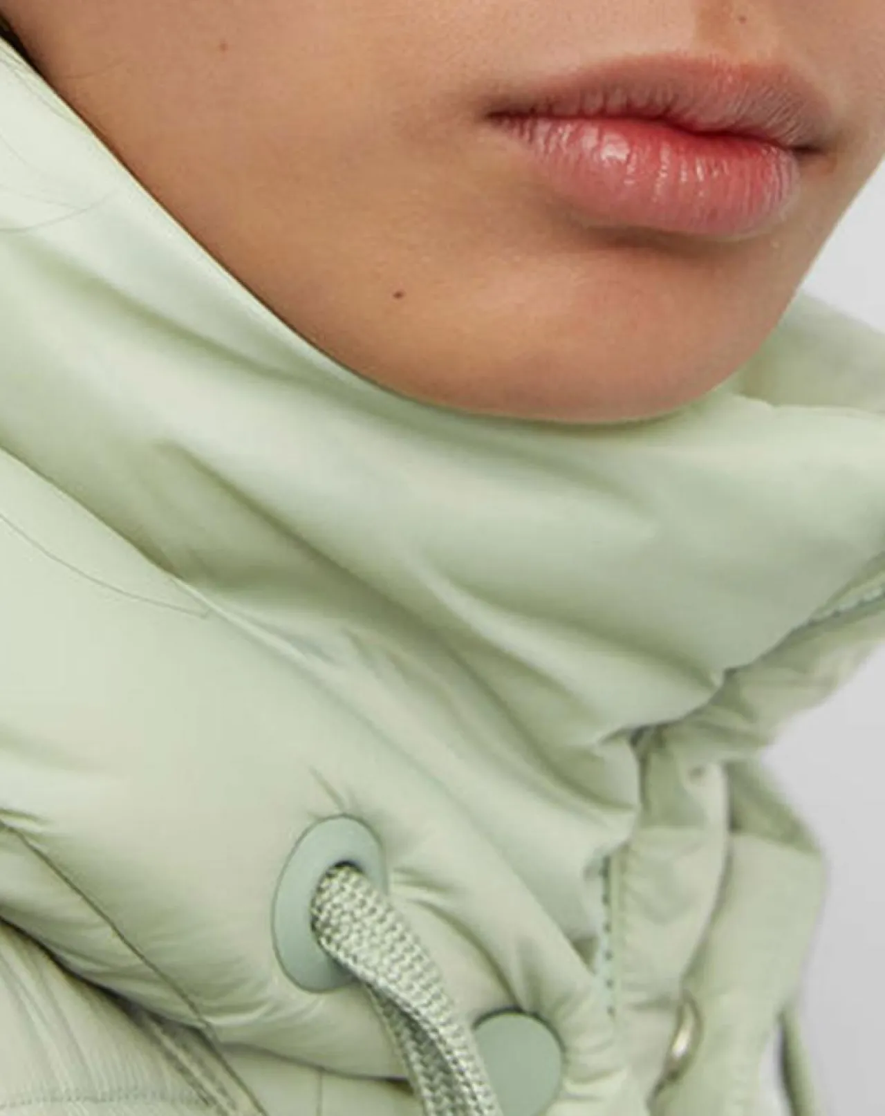 Doudoune Light sans manches vert clair