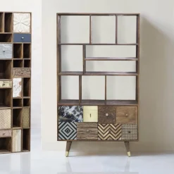 Etagère multi-matériaux peau de vache bois sculpté Naturel - 100x40x175 cm