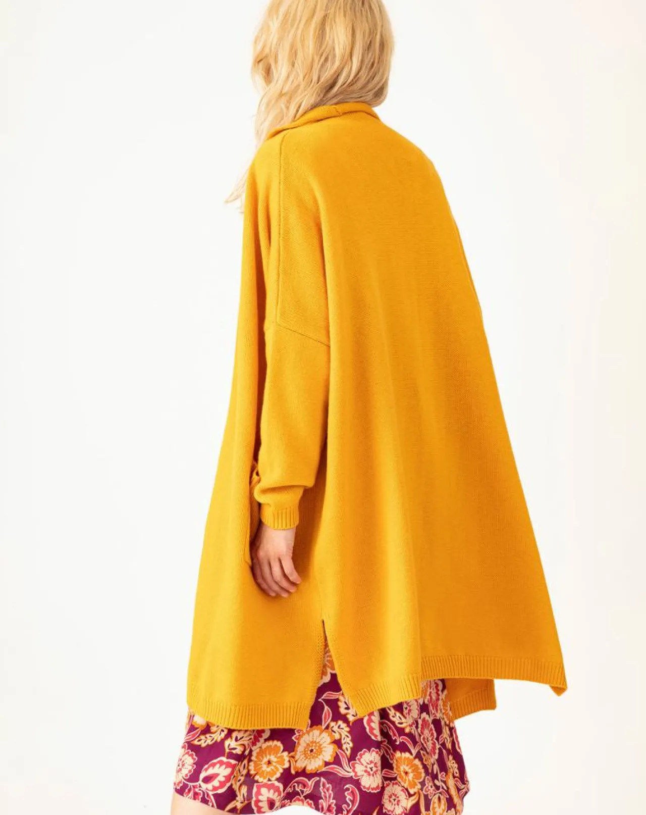 Gilet en Laine mélangée Amira mangue