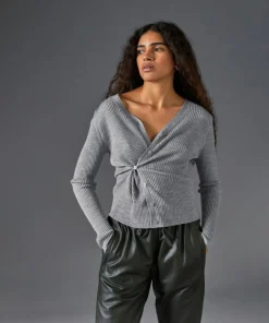 Gilet Mikaela 100% laine cache-coeur gris argent