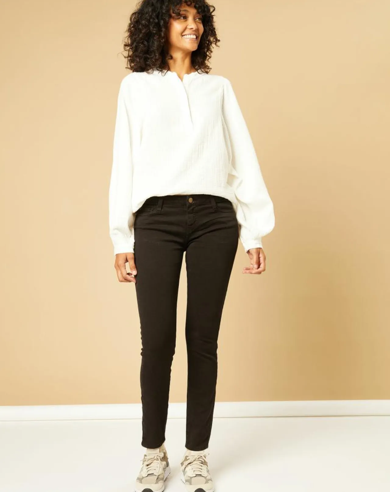 Jean Denim Color Scarlett noir