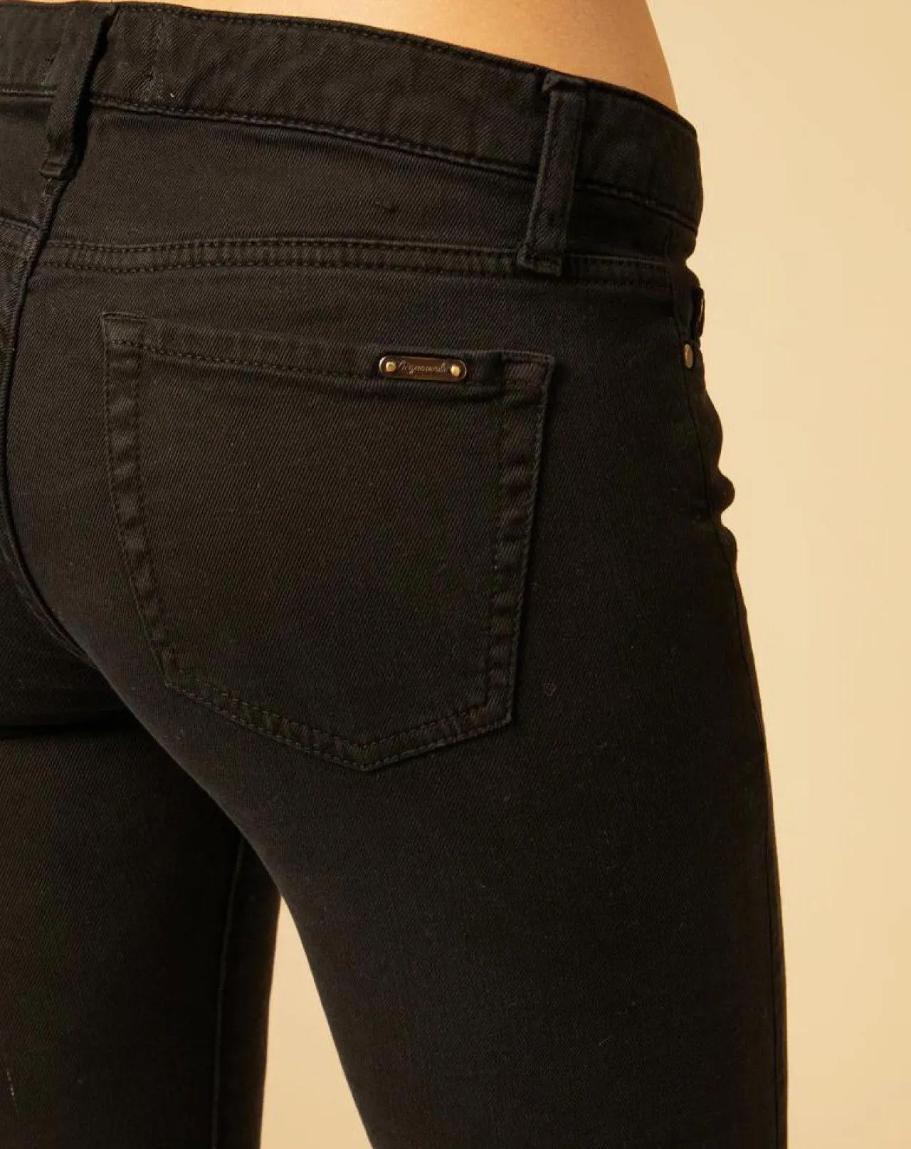 Jean Denim Color Scarlett noir