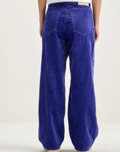 Jean large en Velours côtelé Paty deep purple