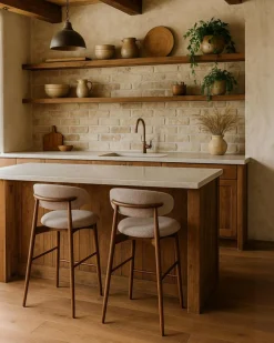 Kerin - Chaise de bar en tissu et pieds métal