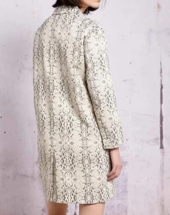 Manteau droit Qadrio python blanc