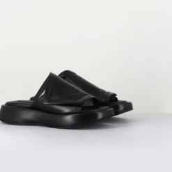 Mules en Cuir Rombo noires