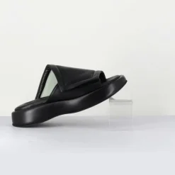 Mules en Cuir Rombo noires