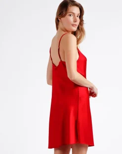 Nuisette à bretelles rouge