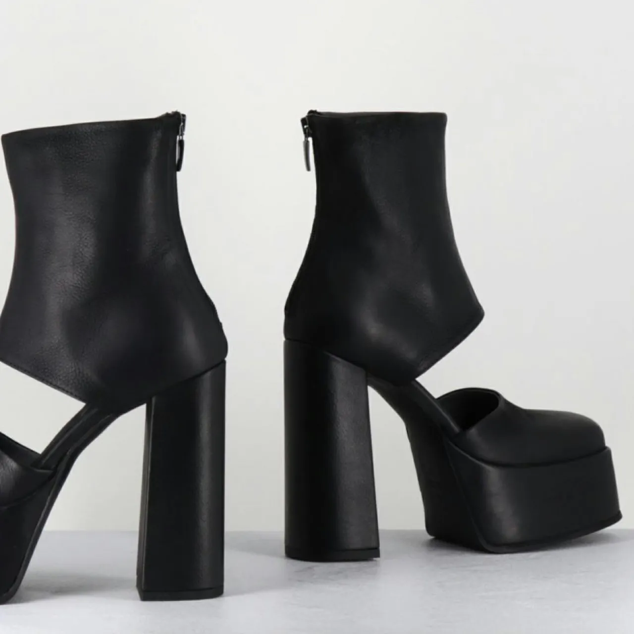 Open Boots en Cuir 3760 noires - Talon : 13cm