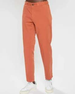 Pantalon chino Slim Fit Stuart Garment Dyed orange