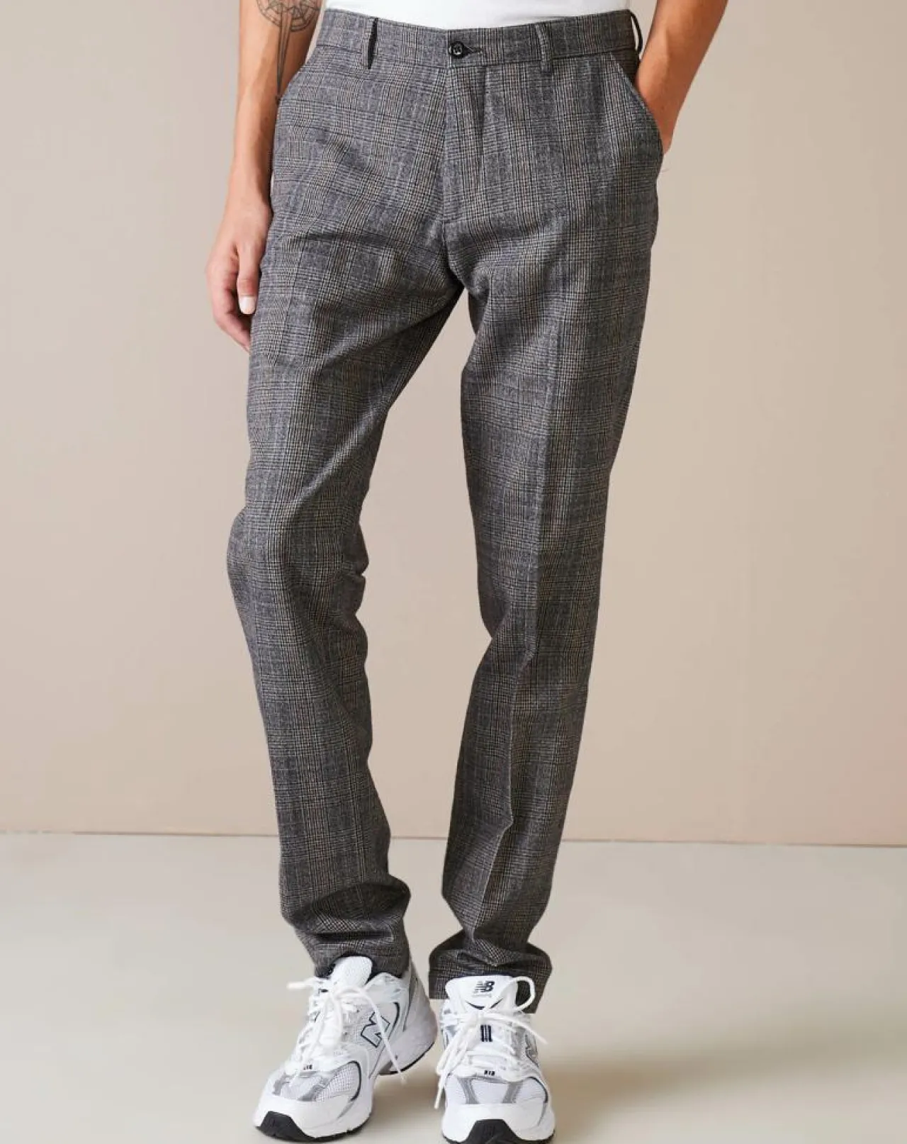 Pantalon chino slim Porths à carreaux gris