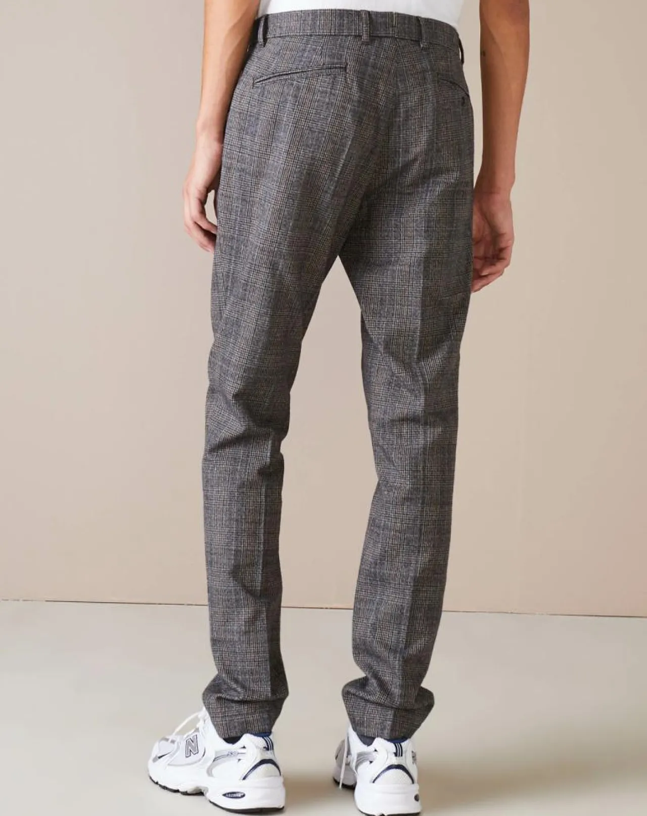 Pantalon chino slim Porths à carreaux gris