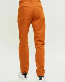 Pantalon chino Stig Tappered orange