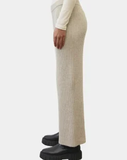 Pantalon en maille côtelée beige