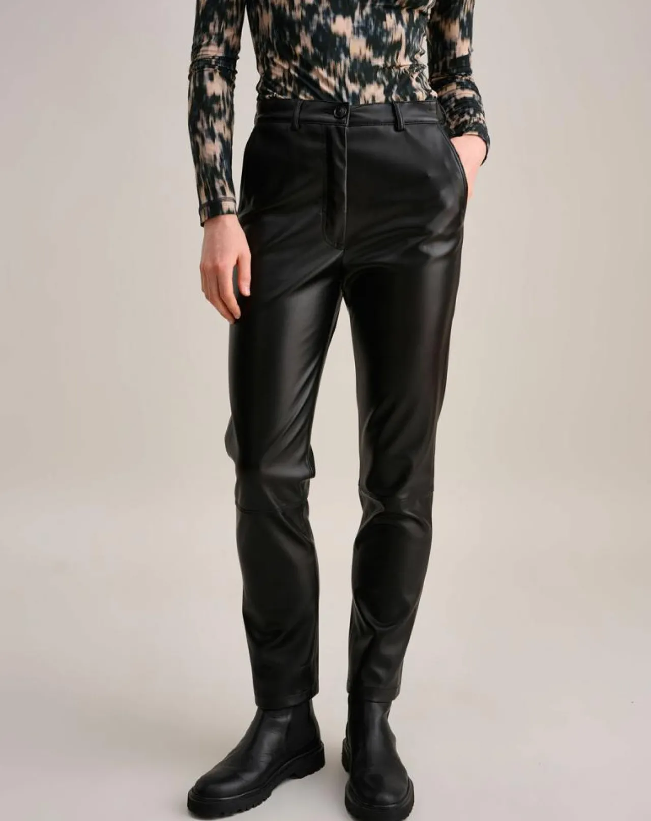 Pantalon en simili Voodoo noir