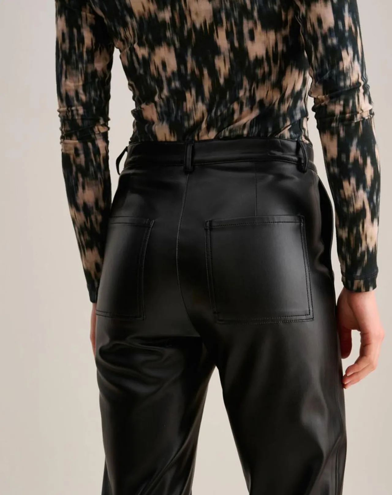 Pantalon en simili Voodoo noir