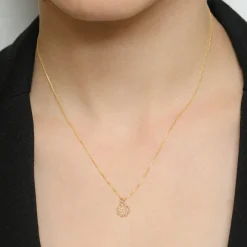 Pendentif Médaillon Flora or jaune