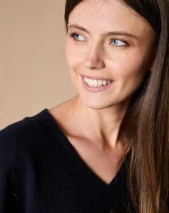 Pull 100% Cachemire 4 fils Romy col V profond bleu marine