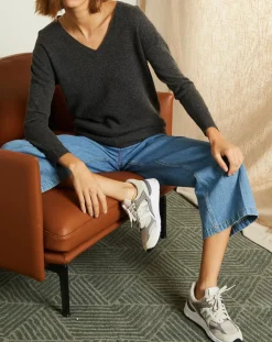 Pull 100% Cachemire col V profond gris chiné foncé