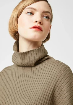 Pull Ada large col roulé marron camel