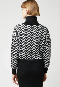 Pull Claire-Alix court jacquard col roulé noir