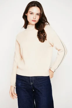 Pull col montant crème