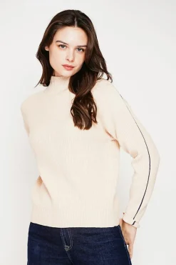 Pull col montant crème