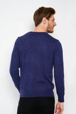 Pull col ras de cou bleu nuit