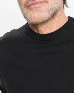 Pull col rond uni noir