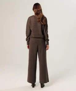 Pull Colombine ajouré marron havane