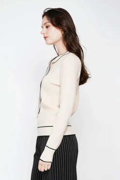 Pull en Cachemire mélangé col V à noeud crème