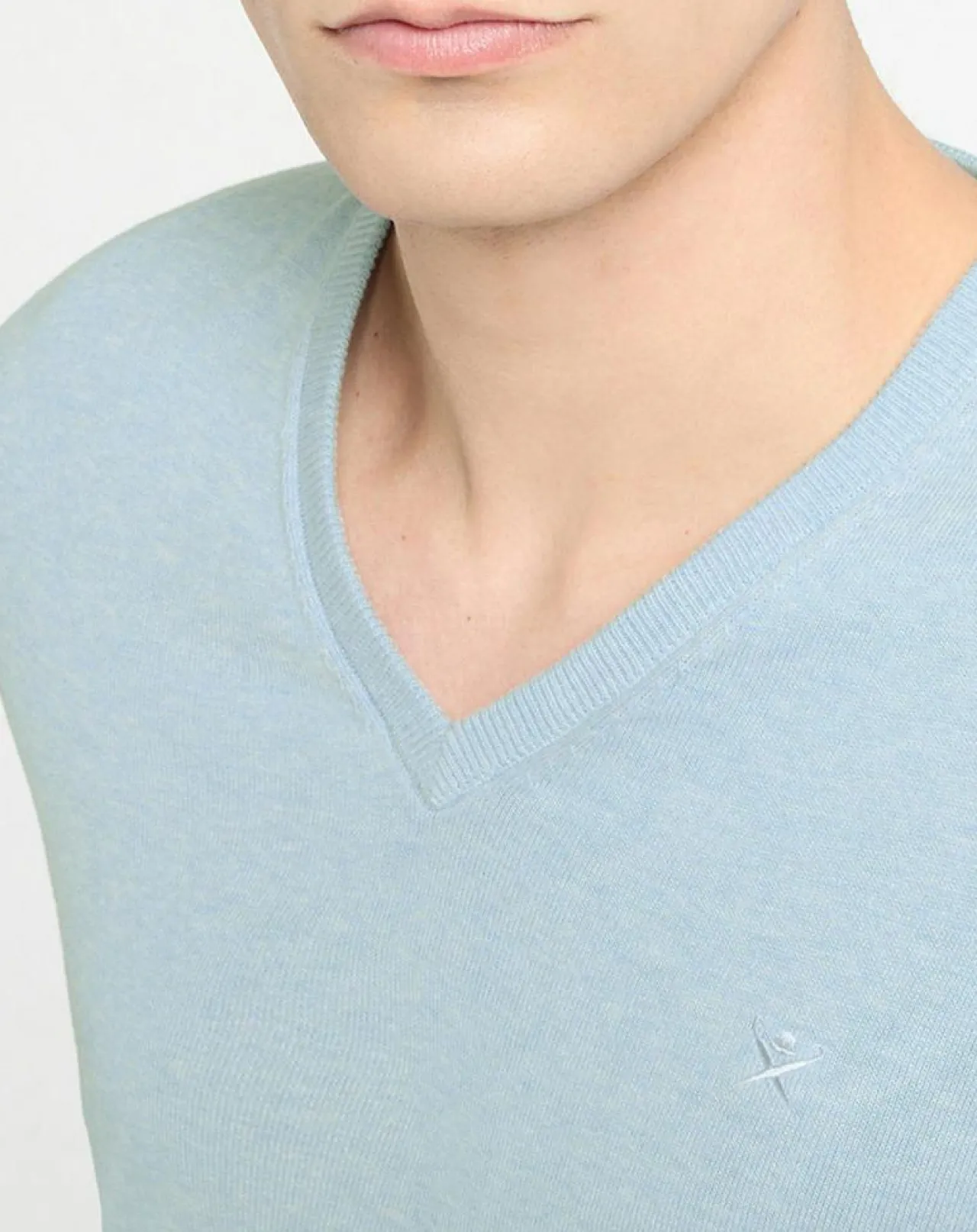 Pull en Coton & Soie col V bleu ciel