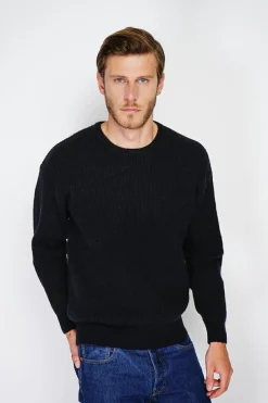 Pull large en Cachemire mélangé ras du cou à côtes noir