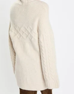 Pull long en Laine mélangée torsades écru