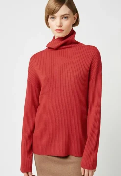 Pull Ornella large col roulé orange rouille