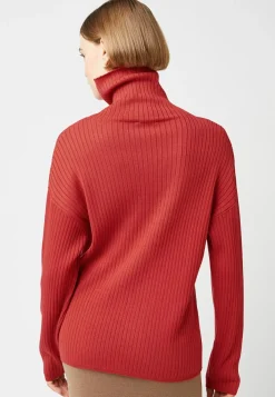 Pull Ornella large col roulé orange rouille